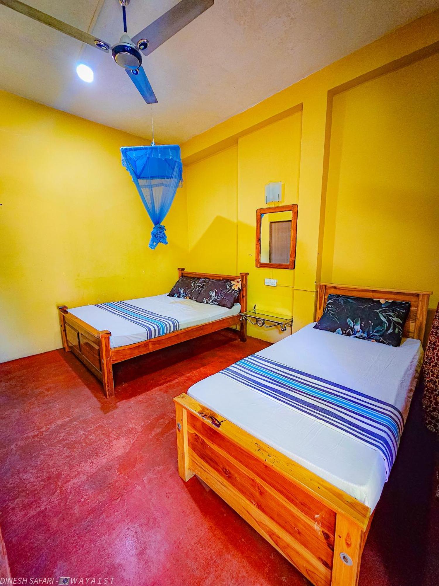 Dinesh Safari Homestay Udawalawe Exteriör bild
