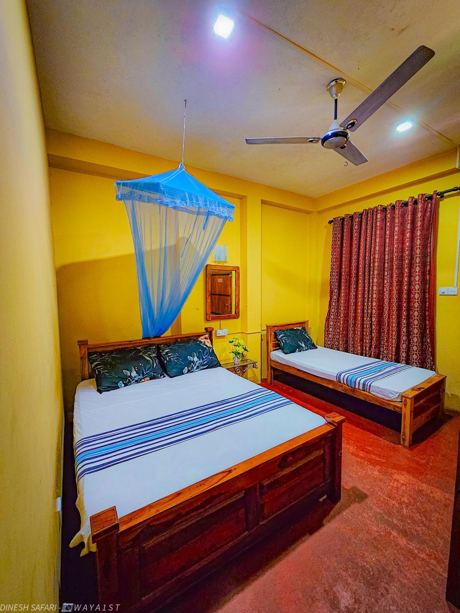 Dinesh Safari Homestay Udawalawe Exteriör bild